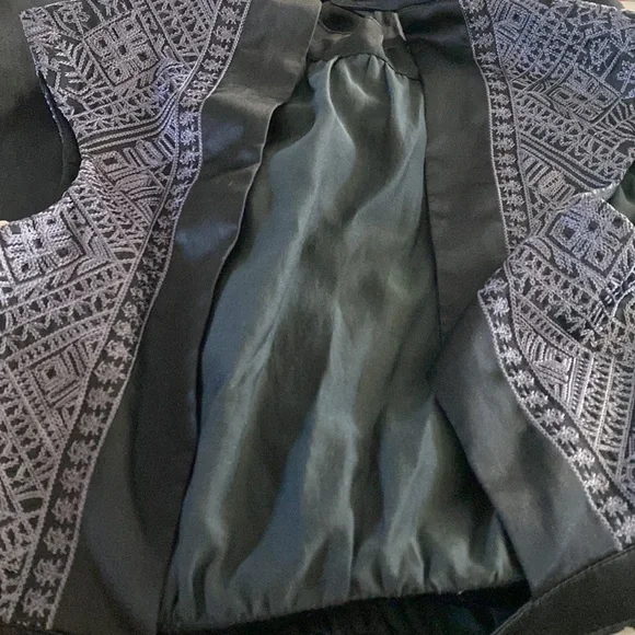 ❌SOLD❌ Twelfth Street by Cynthia Gatsby Open Back With Embroidery Detail🖤🖤🖤 - Picture 12 of 14